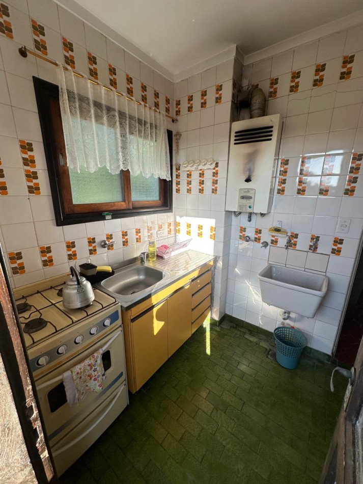 EXELENTE DEPARTAMENTO 2 AMBIENTES!!