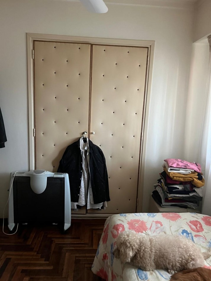 DEPARTAMENTO 3 AMB CON BALCON SALIENTE A LA CALLE EN 2° PISO POR ESCALERA. APTO CREDITO 