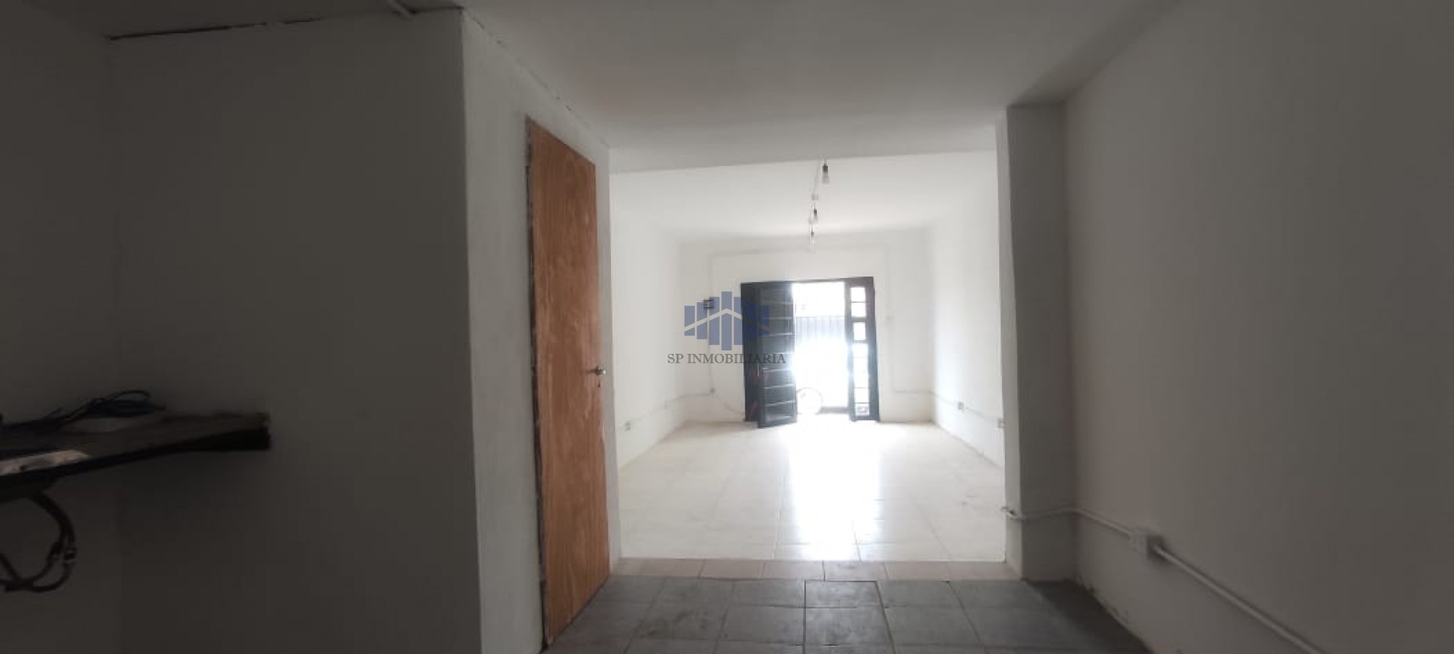 SE ALQUILA LOCAL COMERCIAL EN ZONA SUR