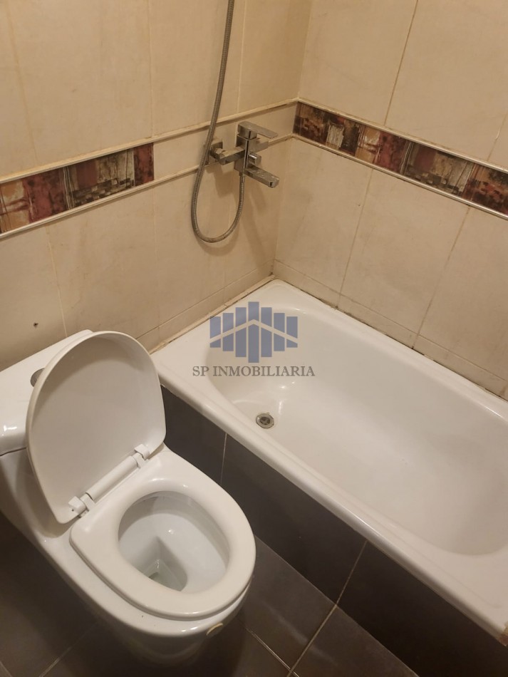 SE ALQUILA VIVIENDA EN ZONA SUR