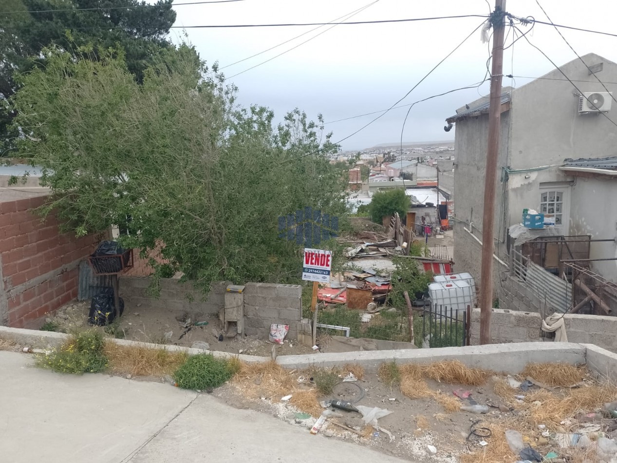 VENTA DE TERRENO EN ZONA SUR