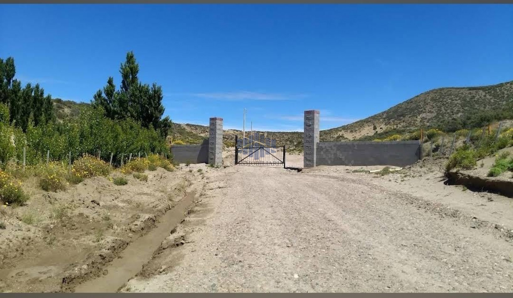 VENTA DE TERRENO EN ZONA SUR