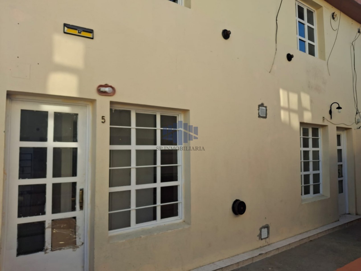VENTA DE PROPIEDAD CON DIEZ VIVIENDAS EN ZONA CENTRO