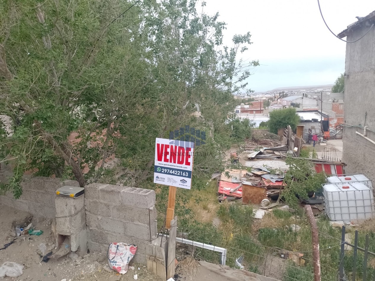 VENTA DE TERRENO EN ZONA SUR