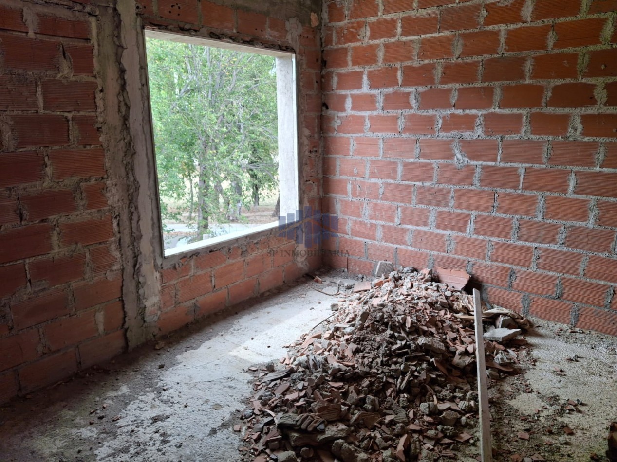 VENTA DE VIVIENDA DE 2 PLANTAS EN ZONA NORTE