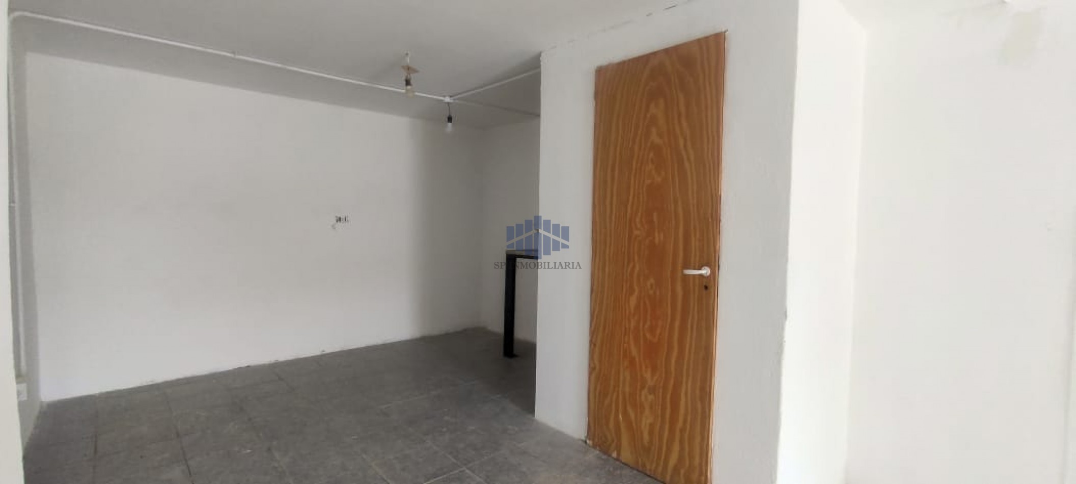 SE ALQUILA LOCAL COMERCIAL EN ZONA SUR