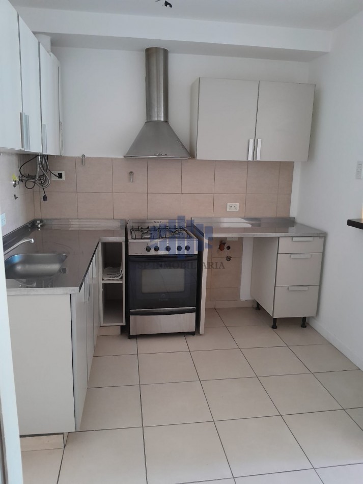 SE ALQUILA DEPARTAMENTO EN ZONA SUR
