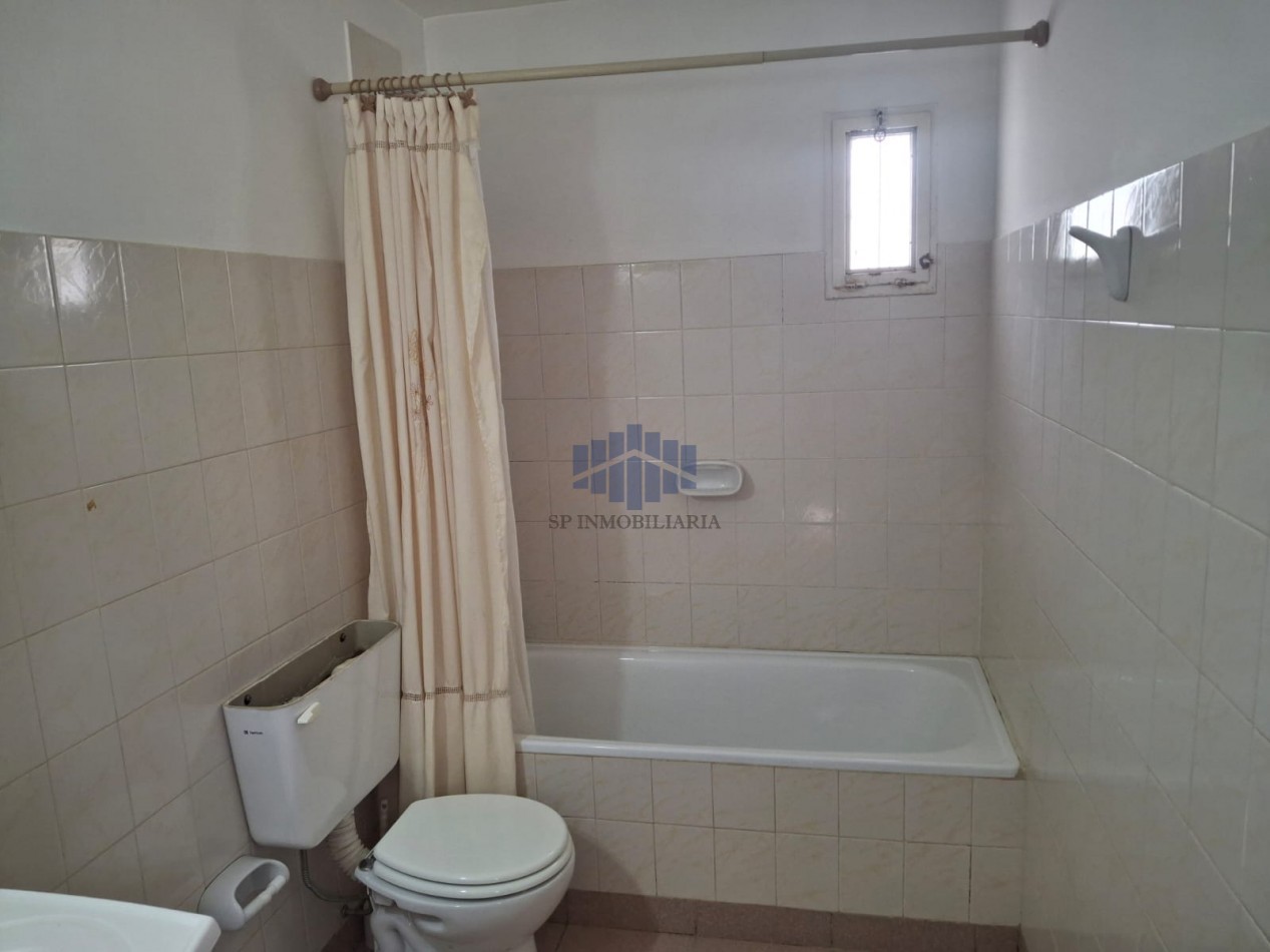 VENTA DE VIVIENDA EN ZONA SUR