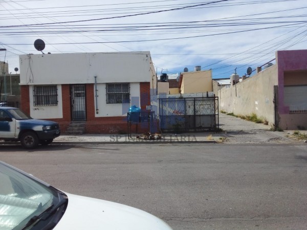 VENTA DE LOTE CON 10 DEPARTAMENTOS PARA RENTA