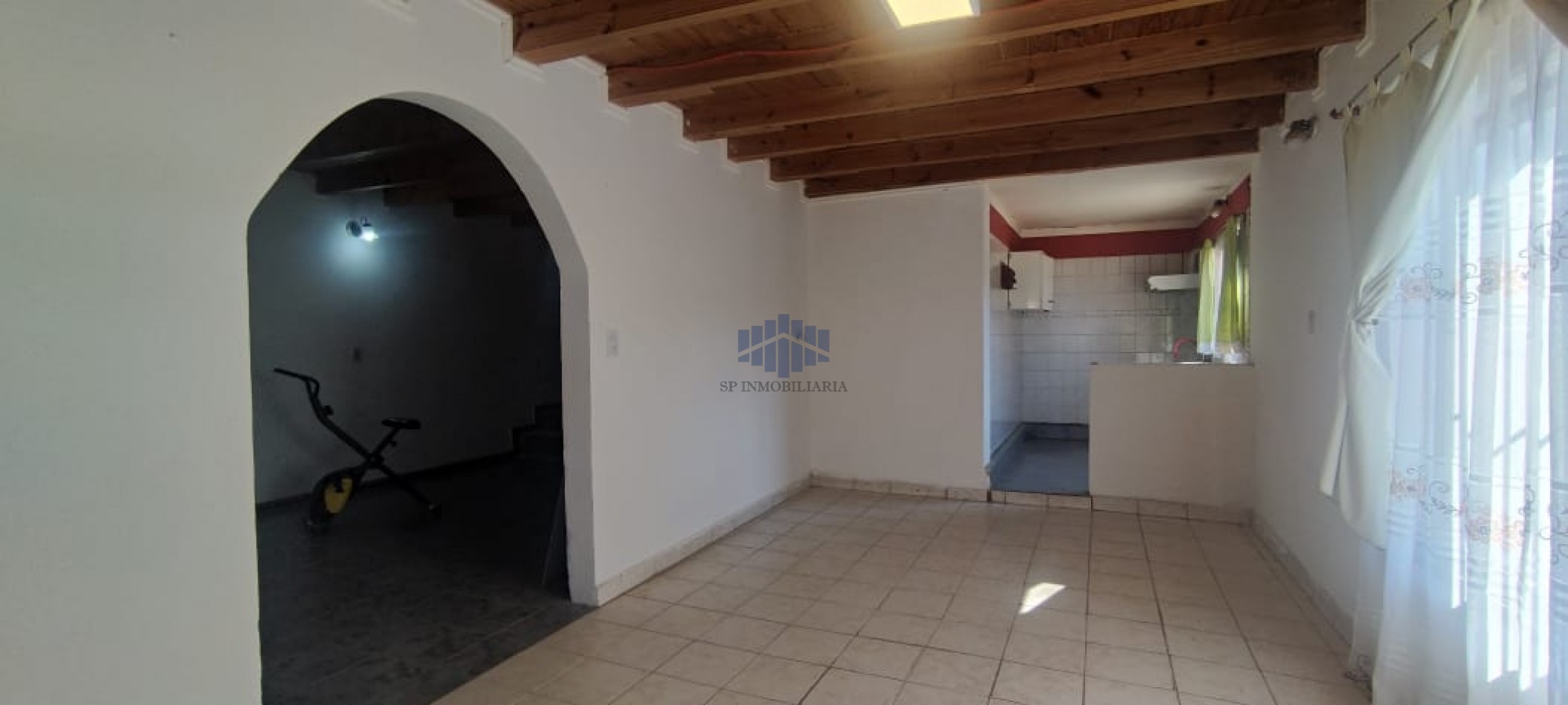 ALQUILER VIVIENDA DE 2 PLANTAS EN ZONA SUR