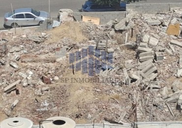 VENTA DE TERRENO EN  ESQUINA ZONA CENTRO